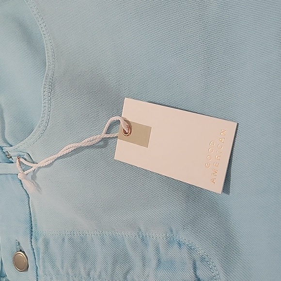Good American Straight Leg Jeans in Light Blue - Picture 3 of 6
